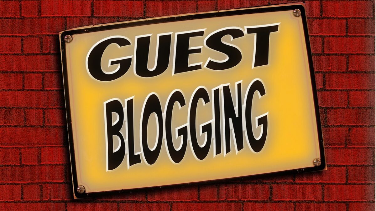 Know Everything About The Guest Blogging Services
