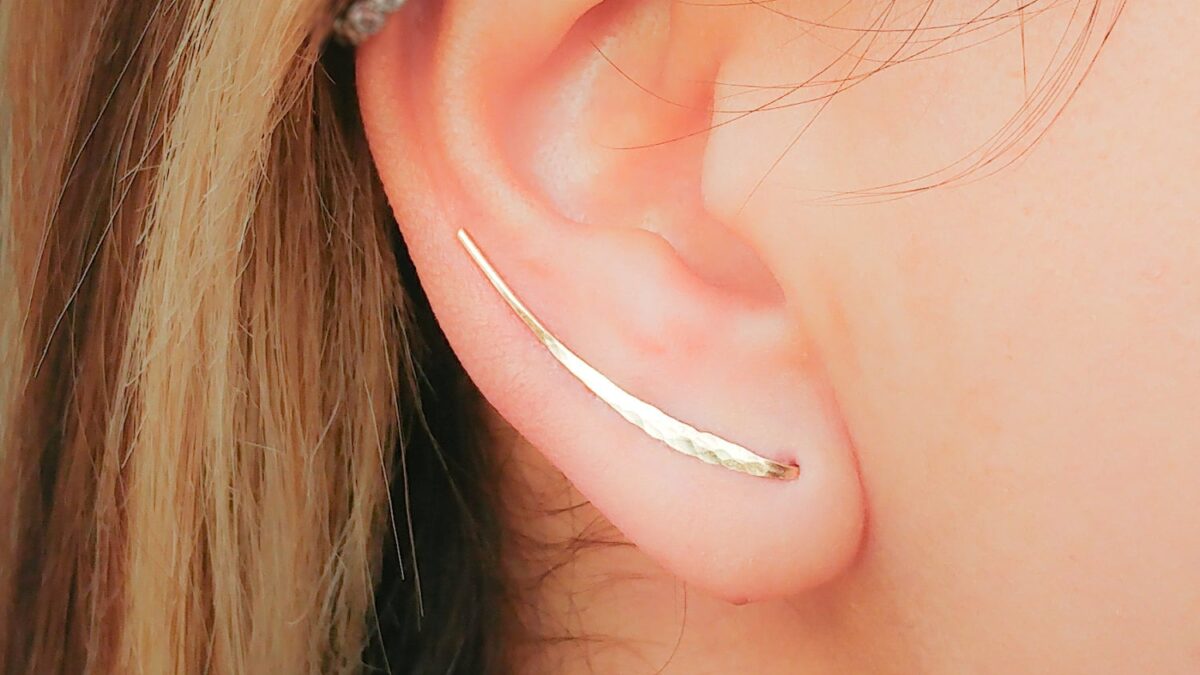 Interesting Details About Ear Climber Earrings and Ear Crawlers